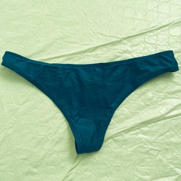 Victoria’s Secret teal satin cage v-string thong - Picture 4 of 10